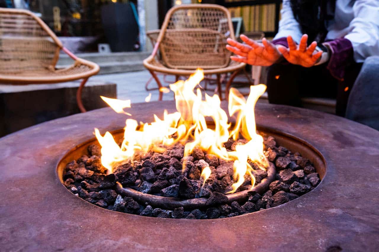 Relax in Your Own Custom Backyard Fire Pit Area